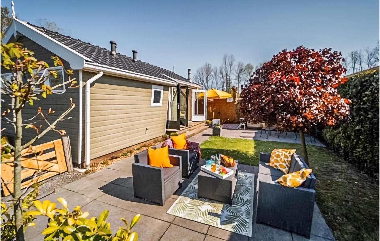 3 Bedroom Pet Friendly Home In Tzummarum Eksteriør bilde